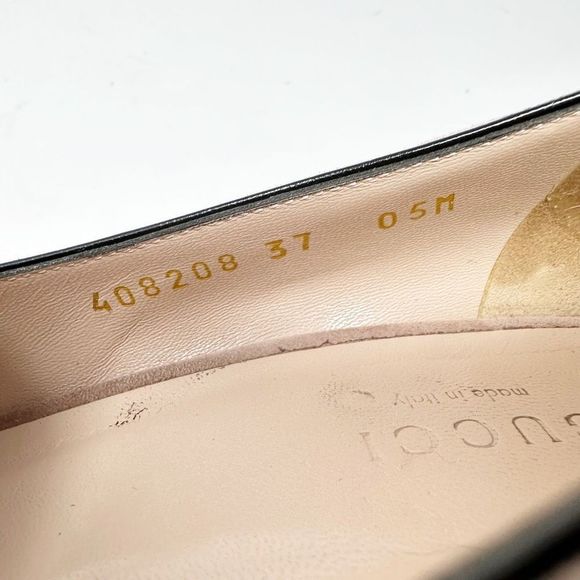 Gucci Pink Heeled Loafers with Gold Accent - Picture 10 of 14